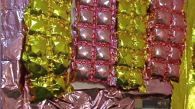  kikiclark   online show from 8, 4, 2026