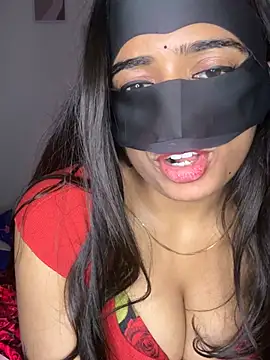 Snapshot of DesiSexyMonika chatting on 12, 4, 2026 DesiSexyMonika online show from 12, 4, 2026