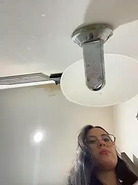 Juanita-Diaz online show from 29, 11, 2025