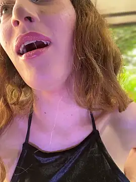 SweetieSinXXX online show from 17, 10, 2025