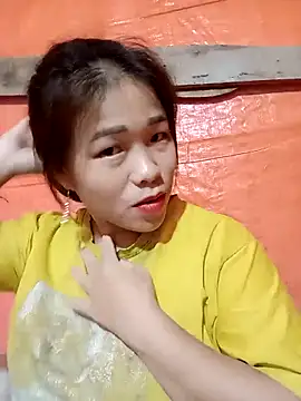 Snapshot of sumy-00 chatting on 4, 10, 2025 sumy-00 online show from 4, 10, 2025