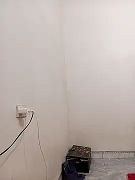 Snapshot of sumy-00 chatting on 8, 11, 2025 sumy-00 online show from 8, 11, 2025