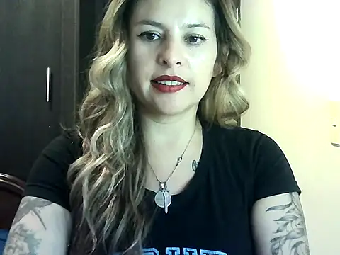 Snapshot of Valery__Rouse_ chatting on 22, 3, 2026 Valery Rouse online show from 22, 3, 2026