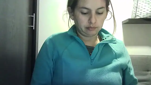 Snapshot of Valery__Rouse_ chatting on 11, 4, 2026 Valery Rouse online show from 11, 4, 2026