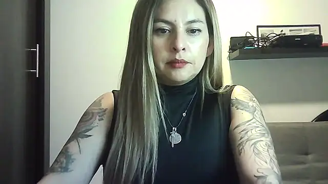Snapshot of Valery__Rouse_ chatting on 3, 5, 2026 Valery Rouse online show from 3, 5, 2026