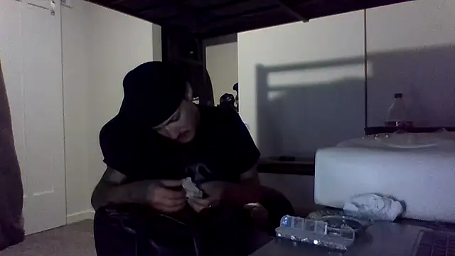 Snapshot of Jbenz420 chatting on 14, 6, 2026 Jbenz420 online show from 14, 6, 2026