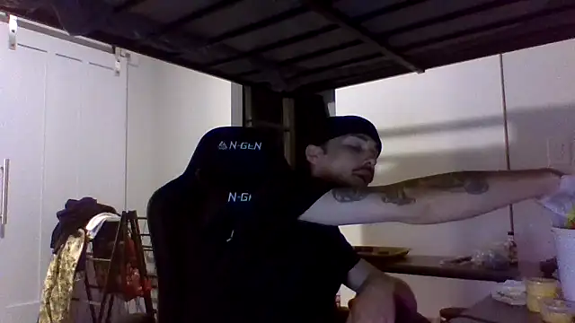 Snapshot of Jbenz420 chatting on 22, 6, 2026 Jbenz420 online show from 22, 6, 2026