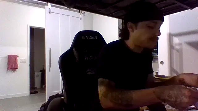 Snapshot of Jbenz420 chatting on 6, 7, 2026 Jbenz420 online show from 6, 7, 2026