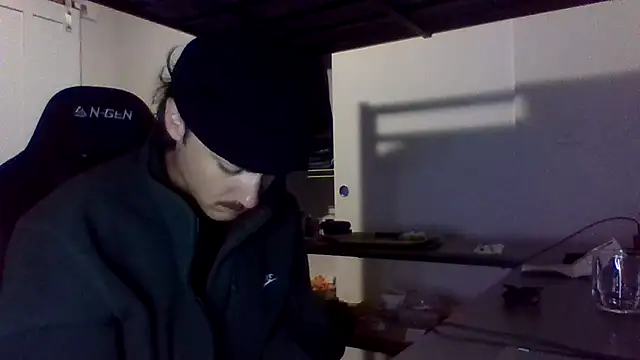 Snapshot of Jbenz420 chatting on 7, 7, 2026 Jbenz420 online show from 7, 7, 2026