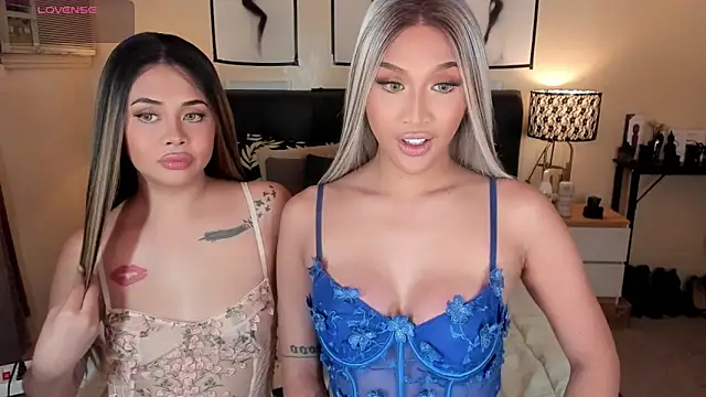 Snapshot of nycmargalewis chatting on 28, 9, 2025 nycmargalewis online show from 28, 9, 2025