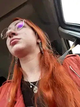 DaddysLittleSlutfox online show from 16, 3, 2026