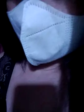 VanGau031694 online show from 24, 11, 2025