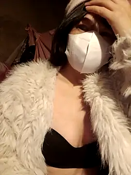 Snapshot of VanGau031694 chatting on 12, 1, 2026 VanGau031694 online show from 12, 1, 2026