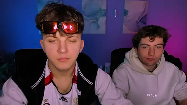 Snapshot of travis_wolf_ chatting on 19, 2, 2026 travis wolf online show from 19, 2, 2026