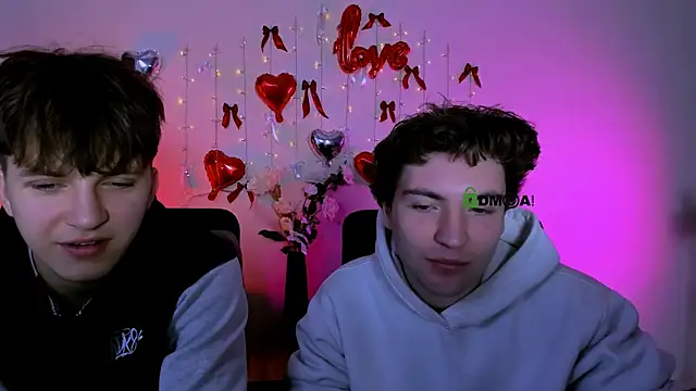 Snapshot of travis_wolf_ chatting on 1, 3, 2026 travis wolf online show from 1, 3, 2026