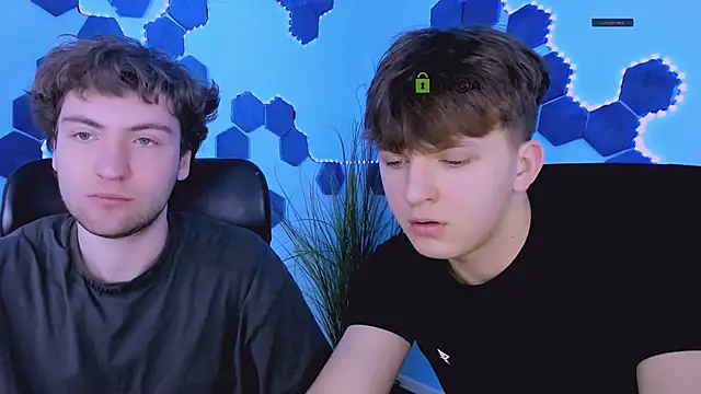 Snapshot of travis_wolf_ chatting on 6, 3, 2026 travis wolf online show from 6, 3, 2026