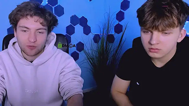 Snapshot of travis_wolf_ chatting on 7, 3, 2026 travis wolf online show from 7, 3, 2026