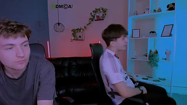 Snapshot of travis_wolf_ chatting on 22, 3, 2026 travis wolf online show from 22, 3, 2026