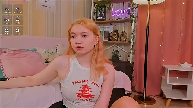 Snapshot of Ruminelle chatting on 31, 3, 2026 Ruminelle online show from 31, 3, 2026