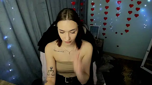 Snapshot of Bella_Night4 chatting on 21, 3, 2026 Bella Night4 online show from 21, 3, 2026