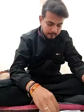 7incpink online show from 15, 12, 2025