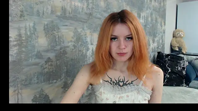   Elina   online show from 7, 10, 2025