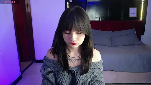  Charlotte Collins  online show from 20, 12, 2025