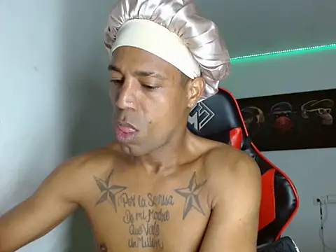 Snapshot of BBC_Black_ chatting on 21, 4, 2026 BBC Black online show from 21, 4, 2026