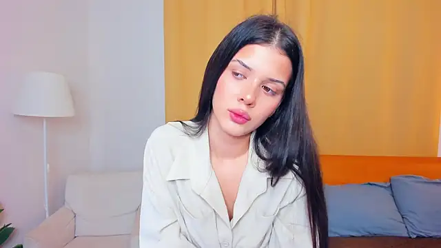 Snapshot of JoCauterucci chatting on 28, 10, 2025 JoCauterucci online show from 28, 10, 2025