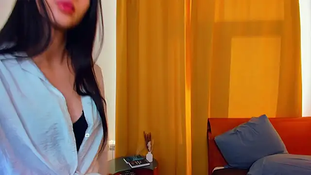 Snapshot of JoCauterucci chatting on 16, 11, 2025 JoCauterucci online show from 16, 11, 2025