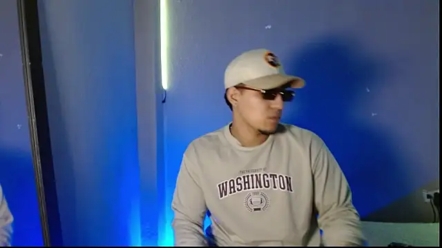 massimo vidal  online show from 5, 12, 2025