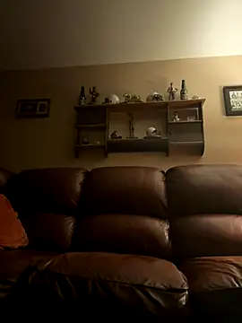 Stephanie1984 online show from 28, 10, 2025