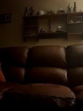 Stephanie1984 online show from 2, 11, 2025