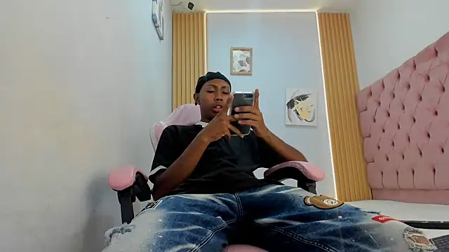 Jax Maliq online show from 11, 10, 2025