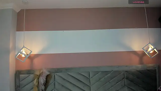 Mia Valentine  online show from 16, 10, 2025