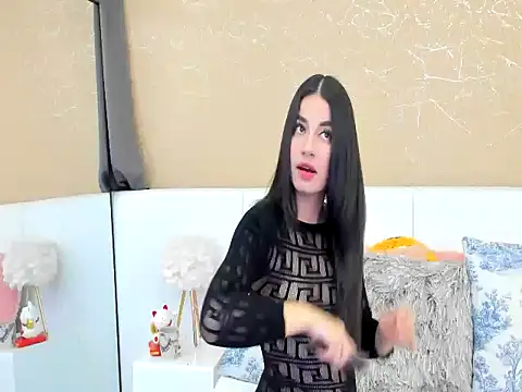 Snapshot of MiaDunoff chatting on 29, 9, 2025 MiaDunoff online show from 29, 9, 2025