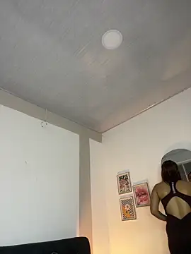 RedVelvet Dream online show from 4, 10, 2025