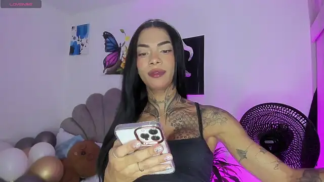Snapshot of michell_danna chatting on 19, 7, 2026 michell danna online show from 19, 7, 2026