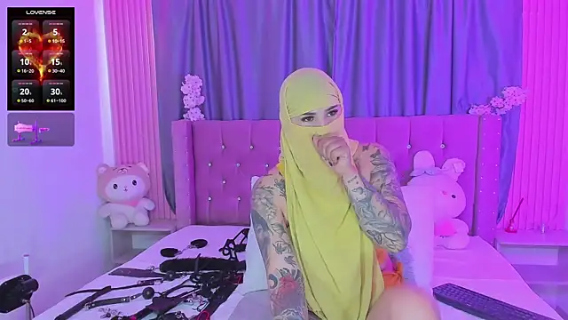 Nayla-Mouna online show from 27, 2, 2026