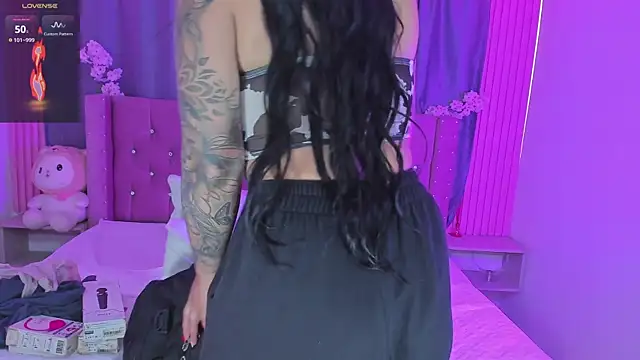 Nayla-Mouna online show from 14, 4, 2026