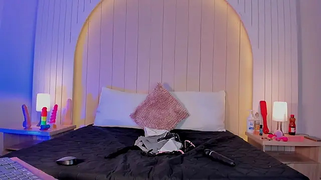 ALICESANDOVAL online show from 10, 1, 2026