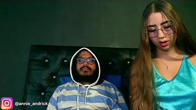 Snapshot of _leda_swan_ chatting on 1, 12, 2025 leda swan online show from 1, 12, 2025