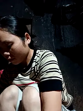 omiu-baby online show from 12, 10, 2025