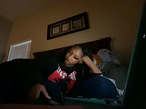 Snapshot of Brooke012 chatting on 25, 3, 2026 Brooke012 online show from 25, 3, 2026