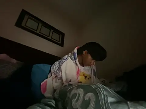 Snapshot of Brooke012 chatting on 9, 4, 2026 Brooke012 online show from 9, 4, 2026