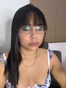 Snapshot of P_A_U_L_I_N_A_ chatting on 27, 2, 2026 P A U L I N A online show from 27, 2, 2026