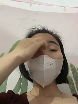 Snapshot of Zinsetka chatting on 17, 3, 2026 Zinsetka online show from 17, 3, 2026