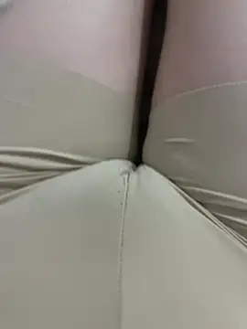 Snapshot of Zinsetka chatting on 9, 4, 2026 Zinsetka online show from 9, 4, 2026