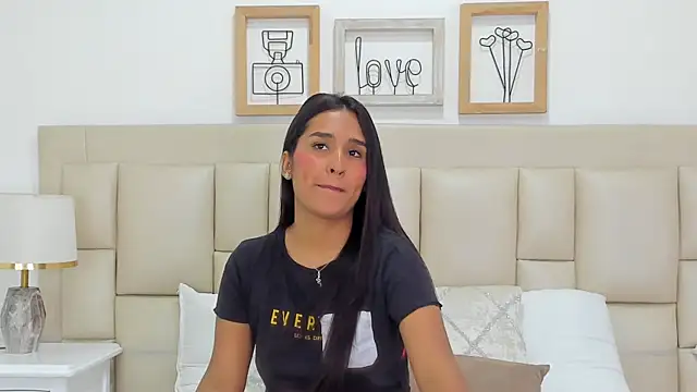 EbonyLudovica online show from 21, 12, 2025