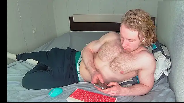 Snapshot of Snow-Bars77 chatting on 24, 3, 2026 Snow-Bars77 online show from 24, 3, 2026